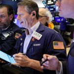 BlackRock Upgrades US Stocks on Expectations of Soft Landing